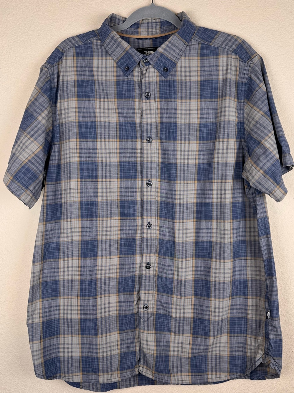 The North Face Mens XL Plaid Nylon Short Sleeve Button-up Shirt Blue Tan